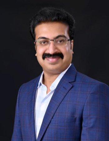 Dr.-Ashok-Kumar